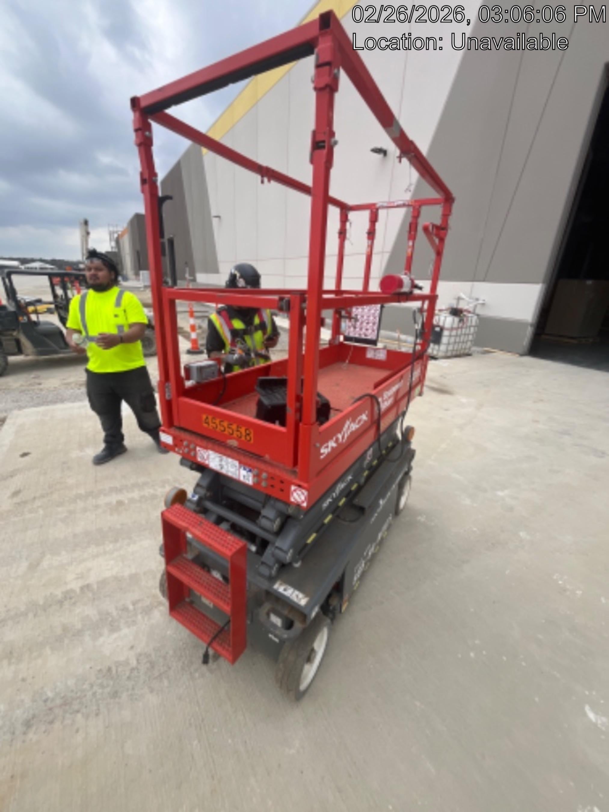 2024 Skyjack SJ3219 Electric Drive, Sld NM Tires, DBcns, RFRails, Power to Platform, T3 + Access Control