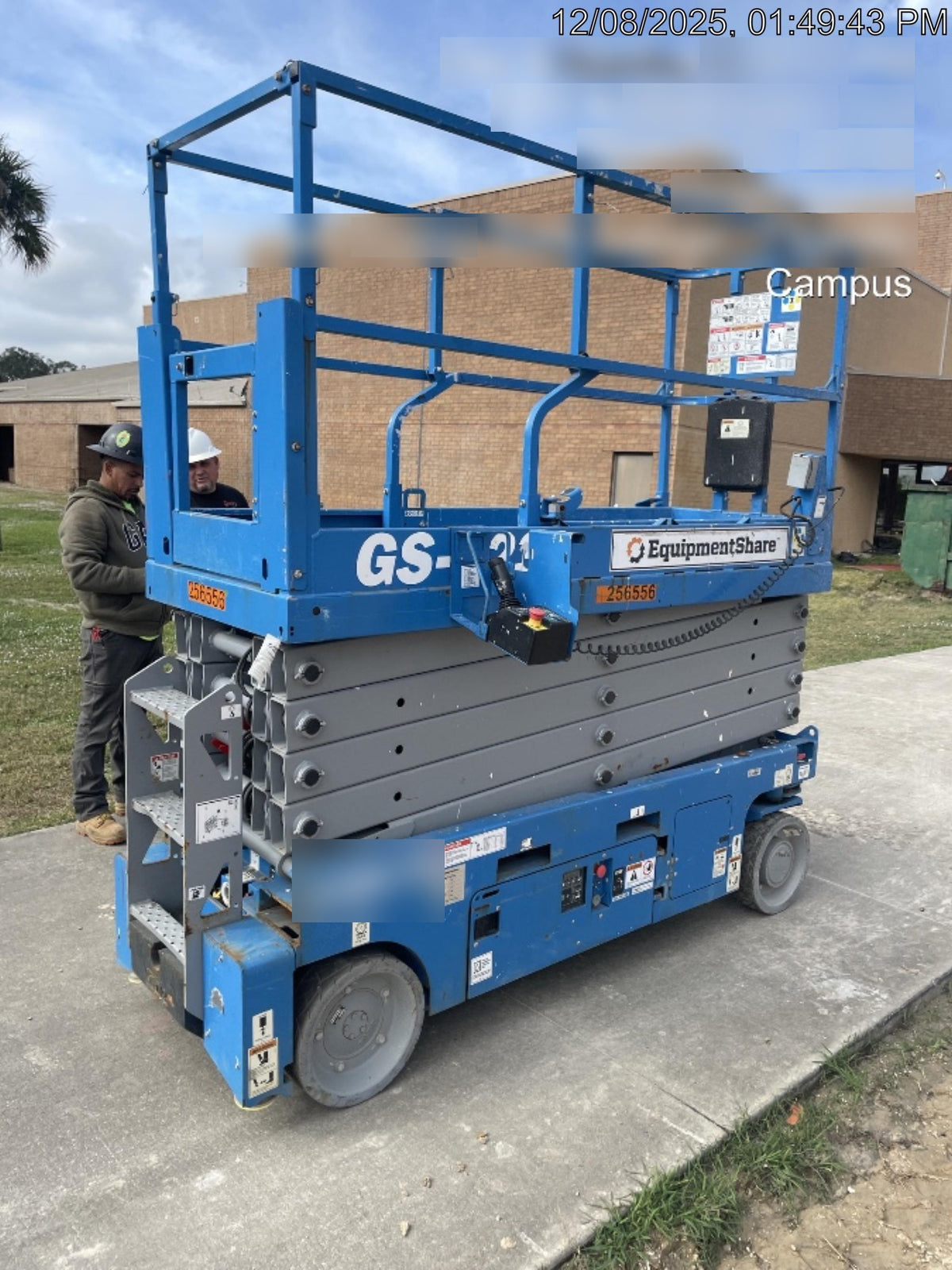 2022 GENIE GS-3232