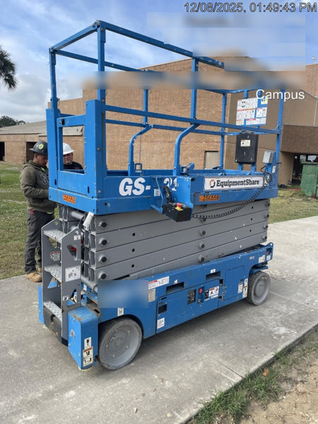 2022 GENIE GS-3232