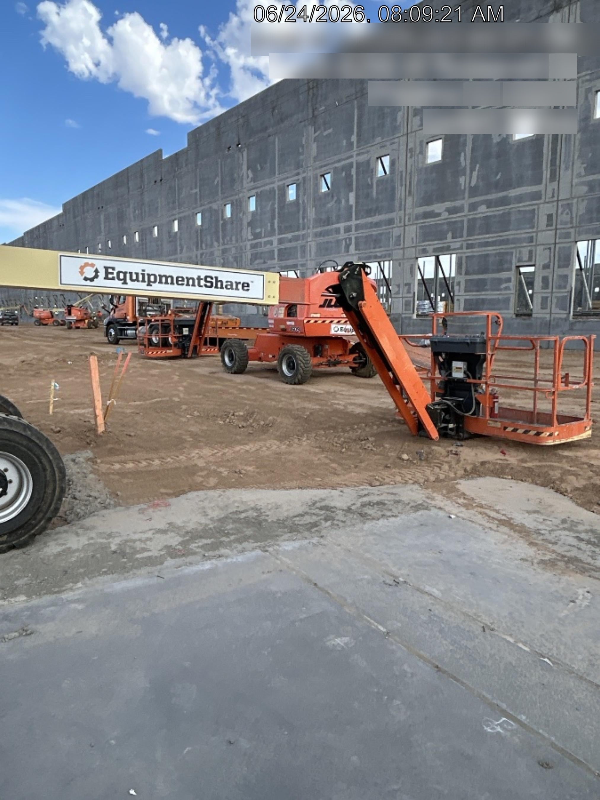 2022 JLG 460SJ