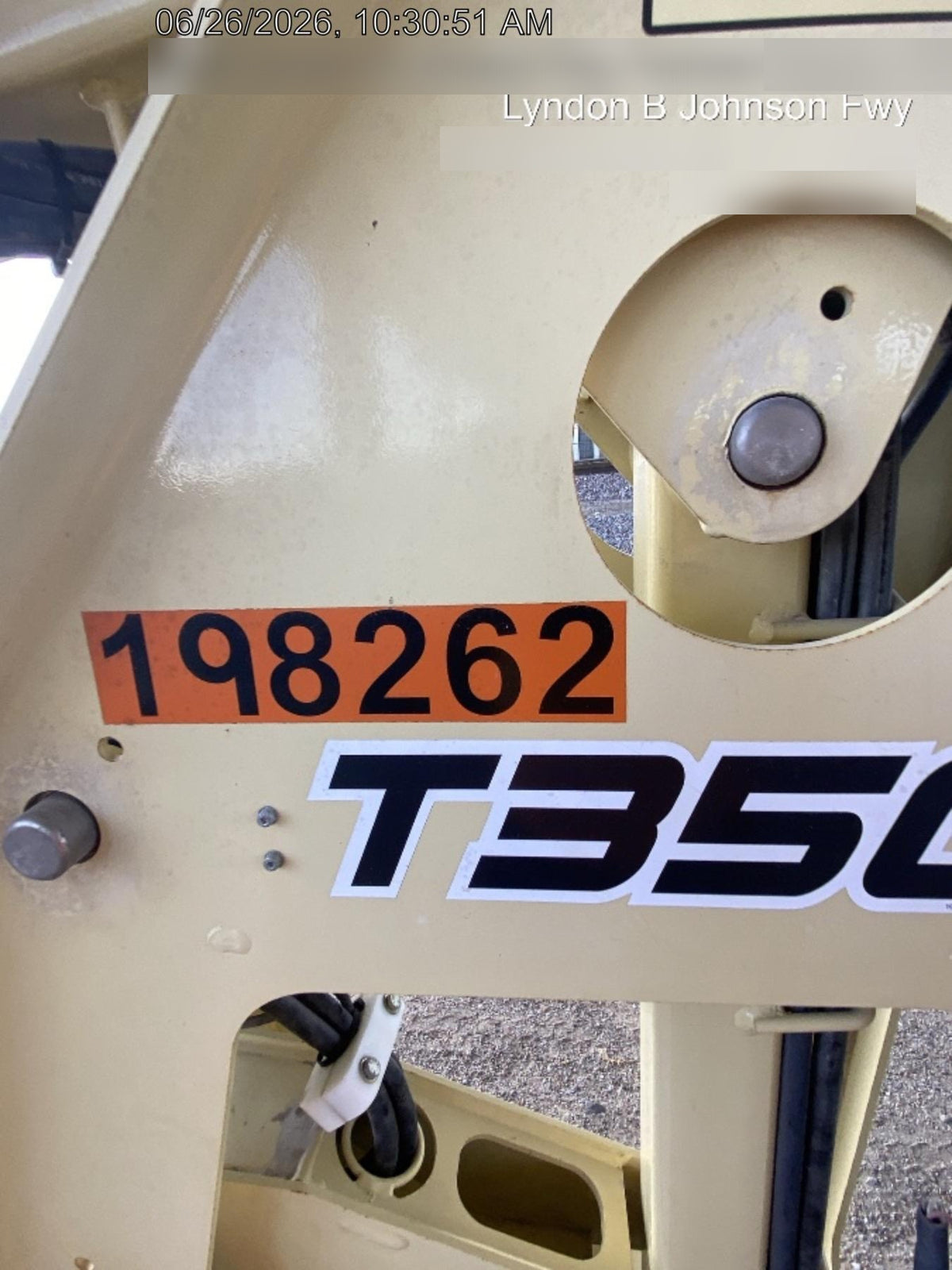 2022 JLG T350