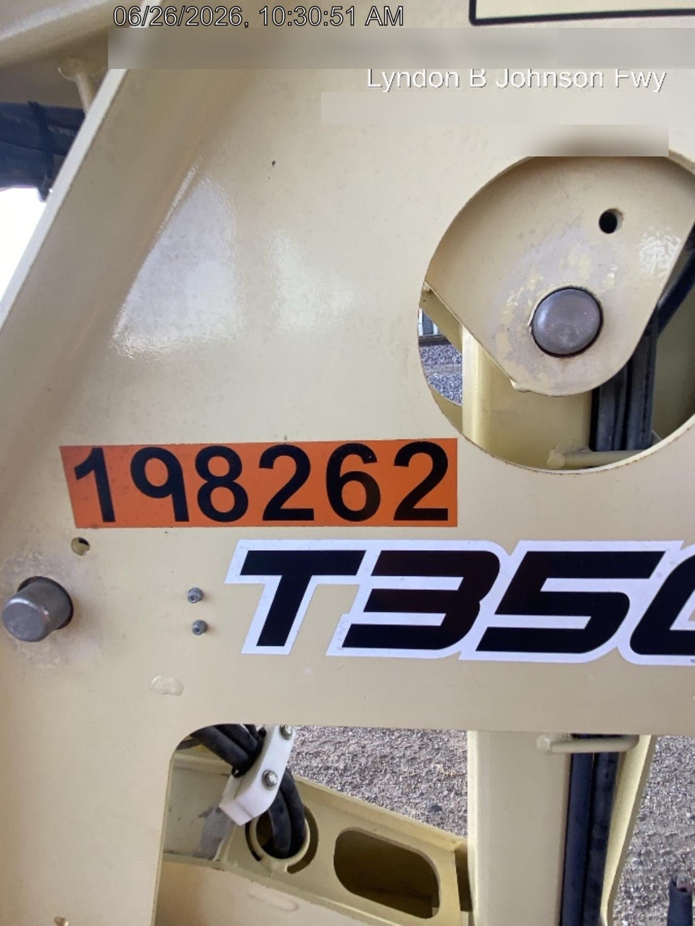 2022 JLG T350