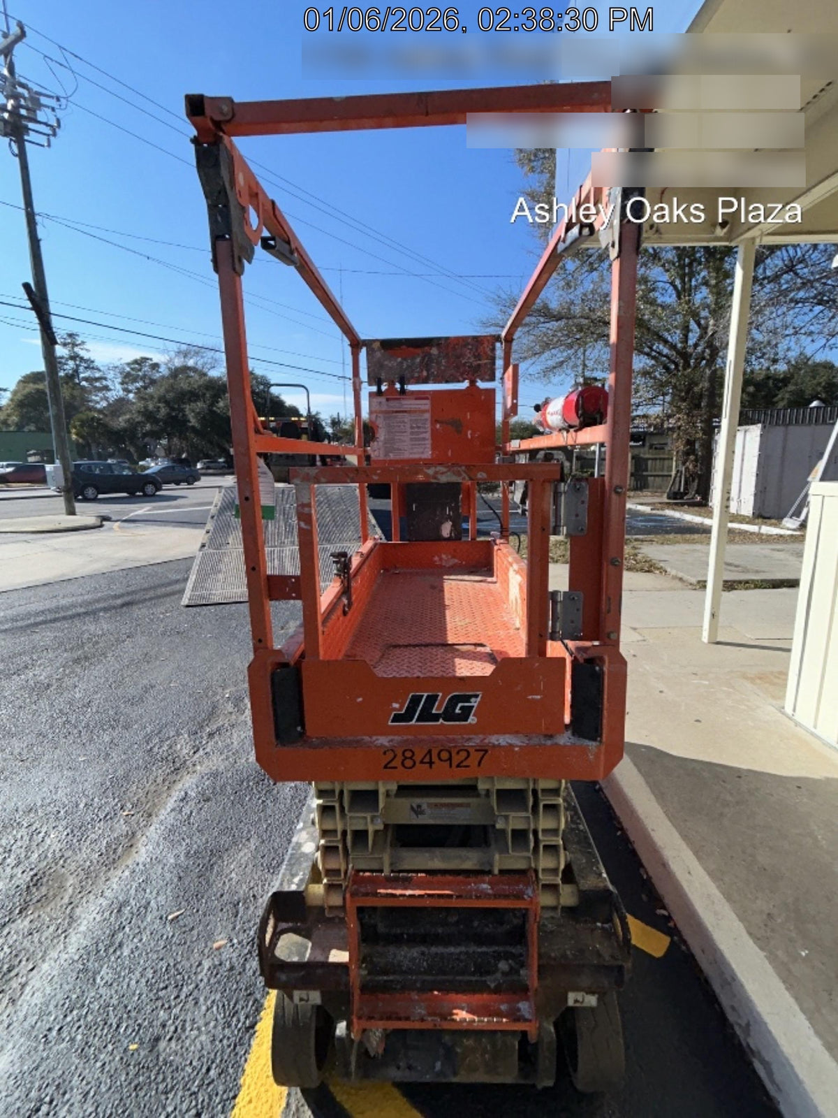 2022 JLG ES1932