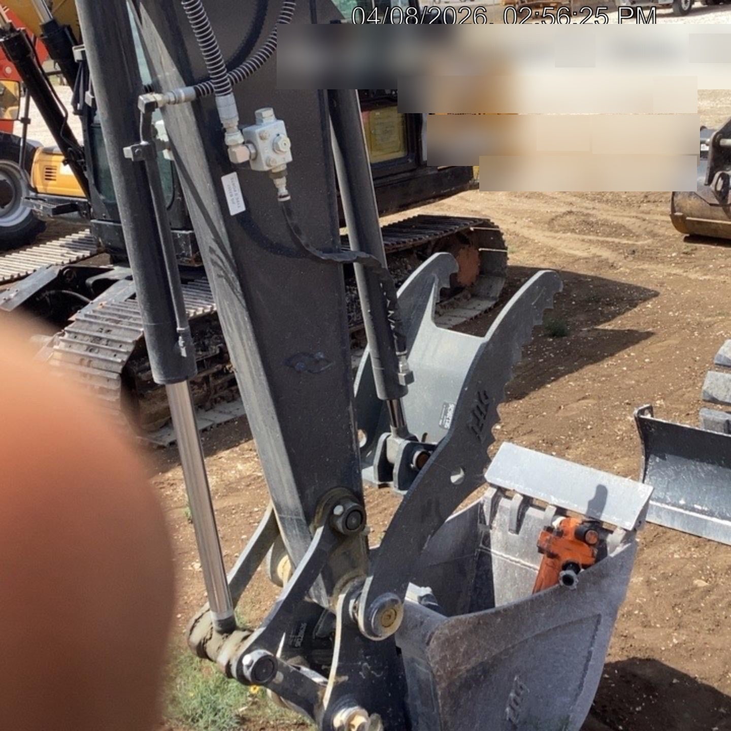 2024 MICHIGAN PNEUMATIC ES-TPB90-118-TRACKER