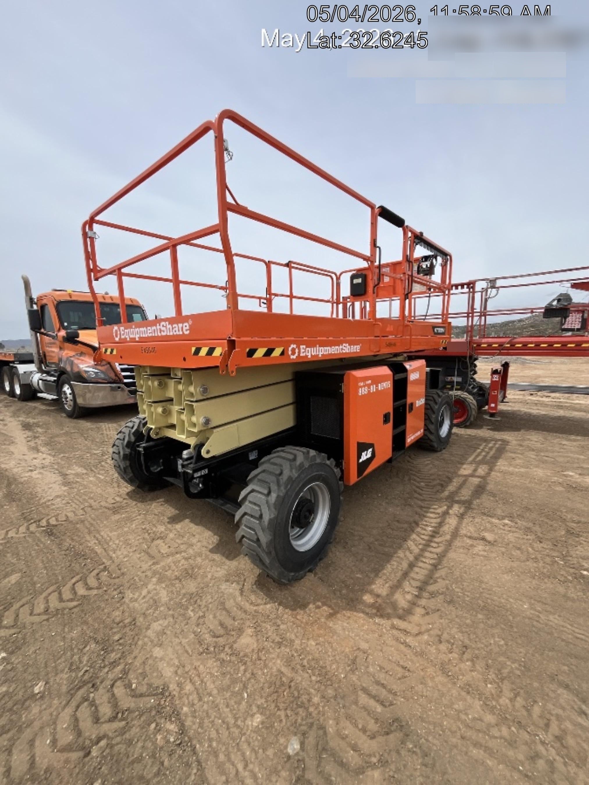 2025 JLG RT3394