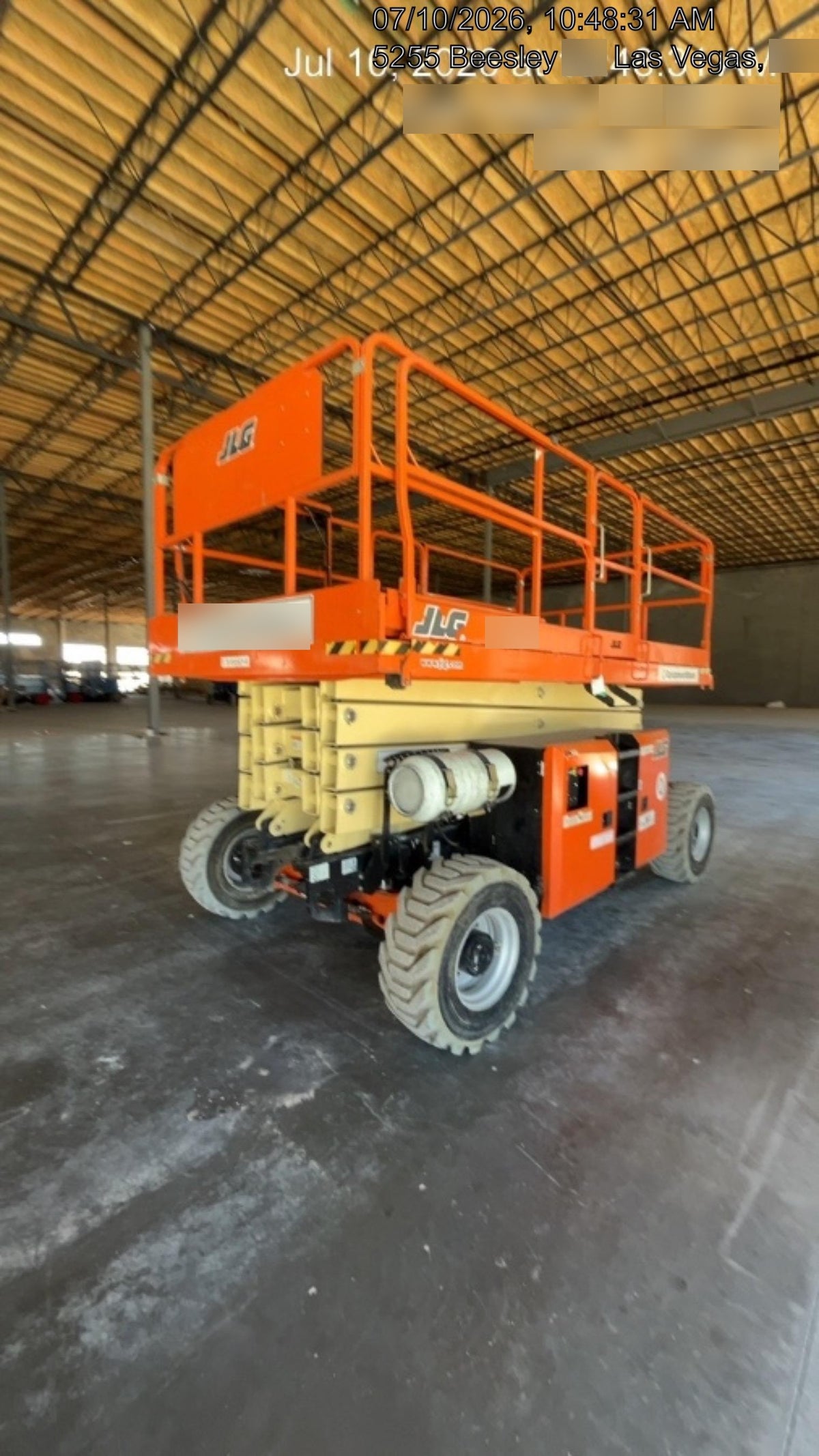 2021 JLG 430LRT