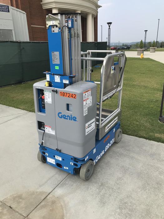2020 GENIE GR-20