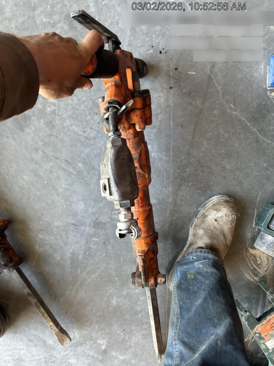 2024 MICHIGAN PNEUMATIC ES-TPB30-1-TRACKER