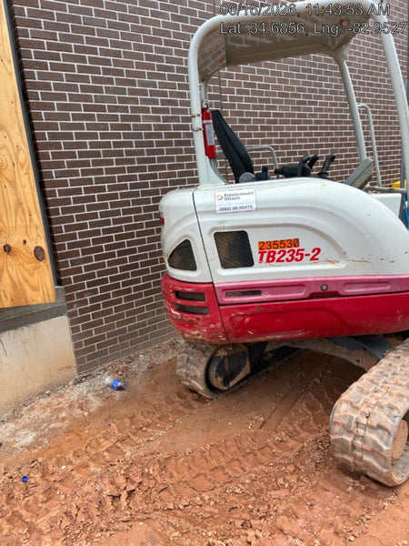2022 TAKEUCHI TB235-2R
