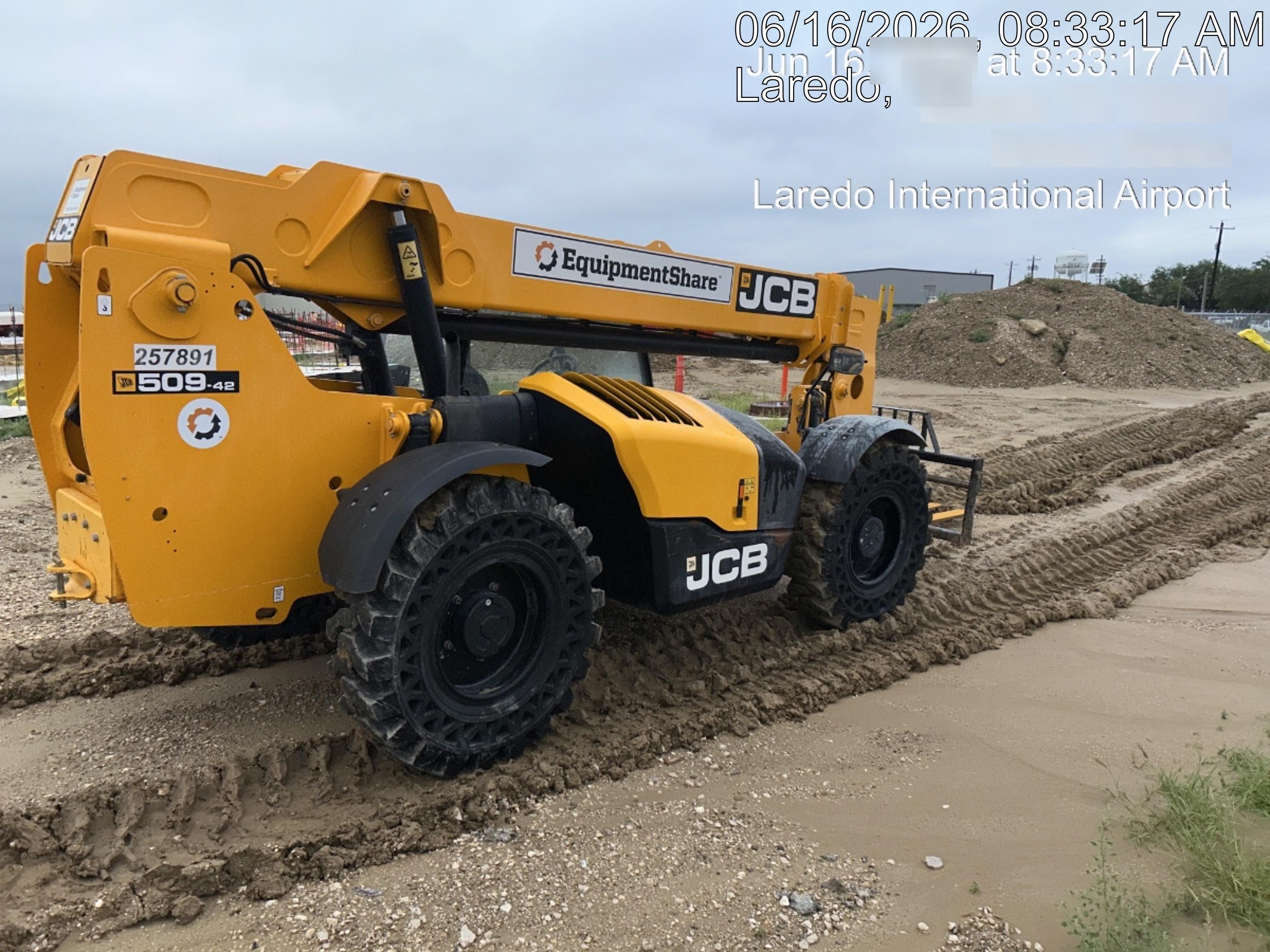 2022 JCB 509-42
