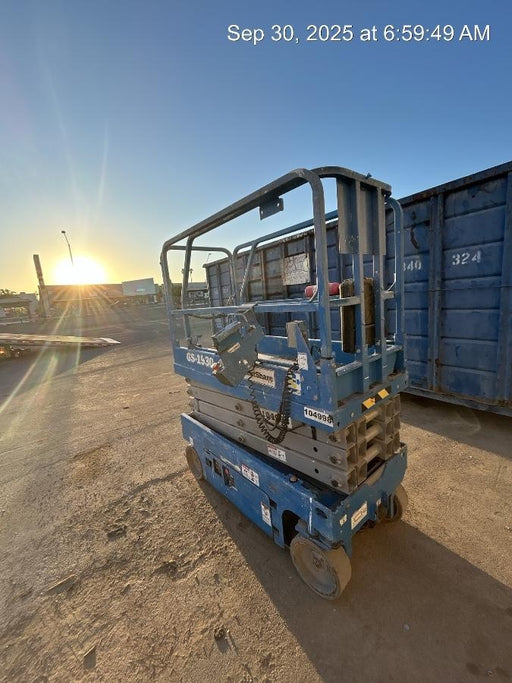 2020 Genie GS-1930 Fixed rails with chain entry gate - Pre A92.20, 800W Inverter