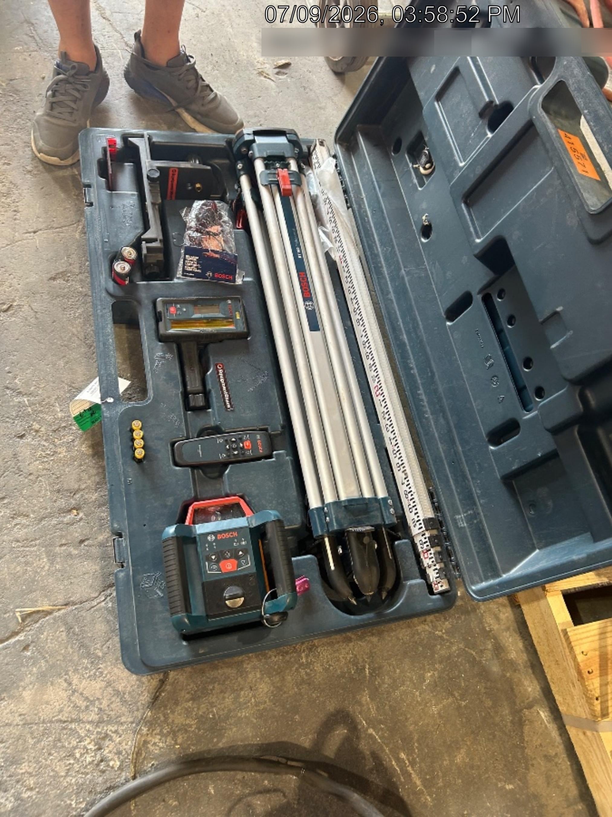 2024 BOSCH GRL2000-40HVK