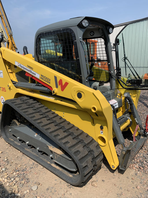 Wacker Neuson ST35 Dsl, Cab/Heat/AC, Rubber Track, Block Heaters, Hydraulic Coupler