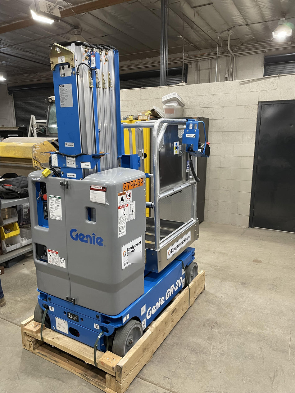 2022 GENIE GR-20