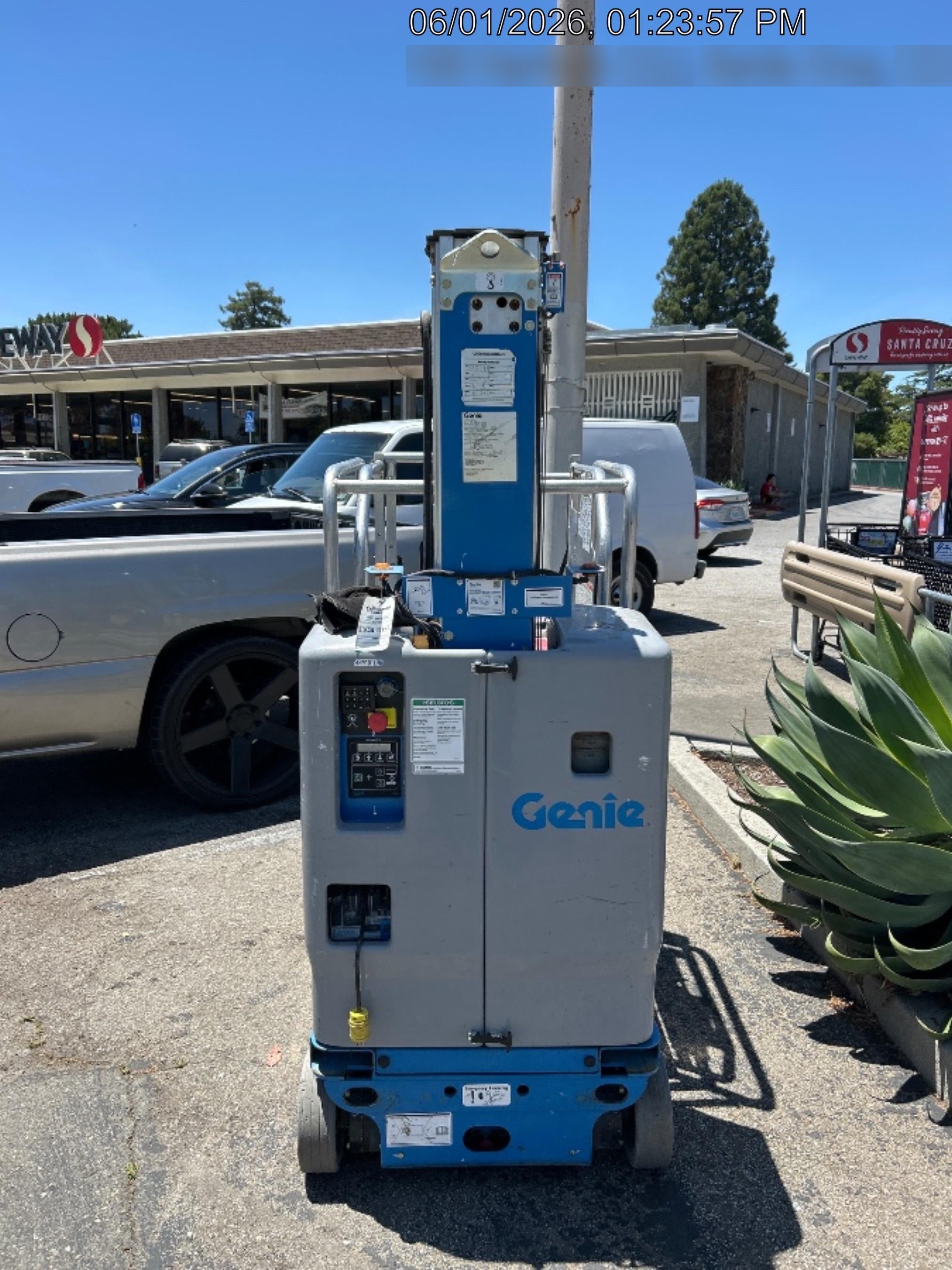 2019 GENIE GR-20