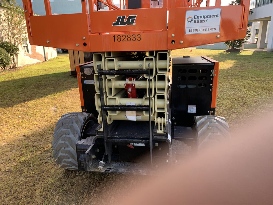 2021 JLG ERT4069