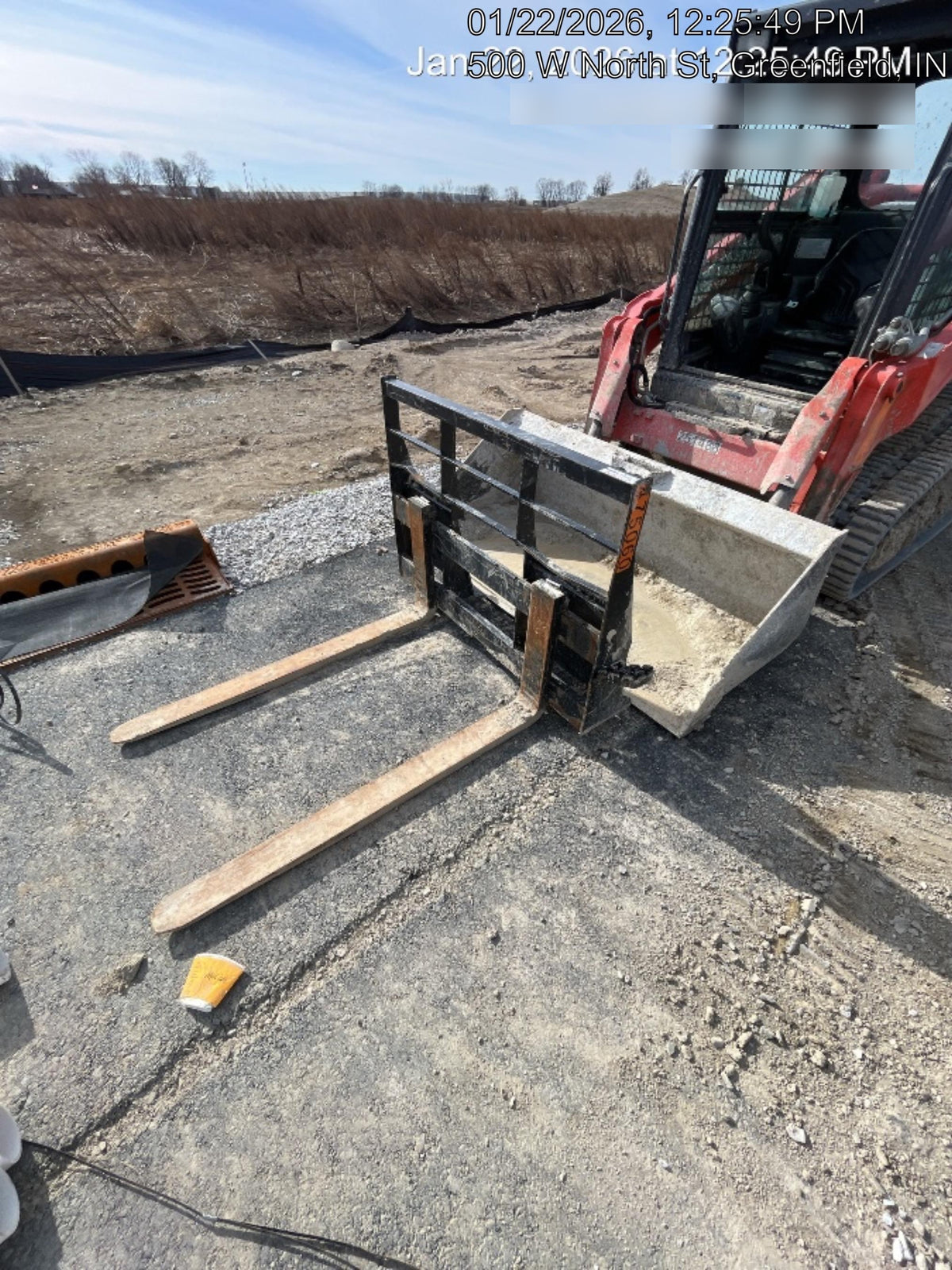 2024 ARROW MATERIAL HANDLING 48" Pallet Forks - Arrow