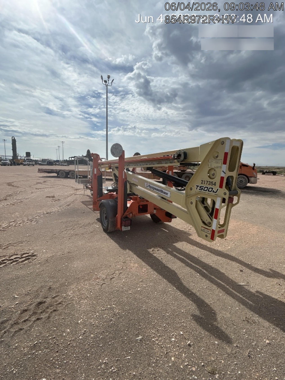 2022 JLG T500J
