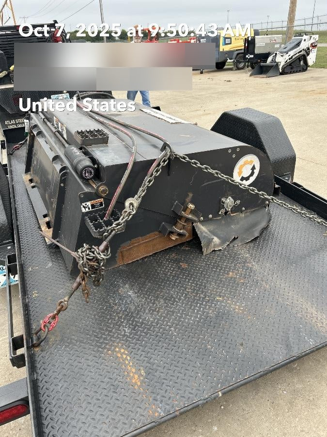 2019 PALADIN Sweepster SB72