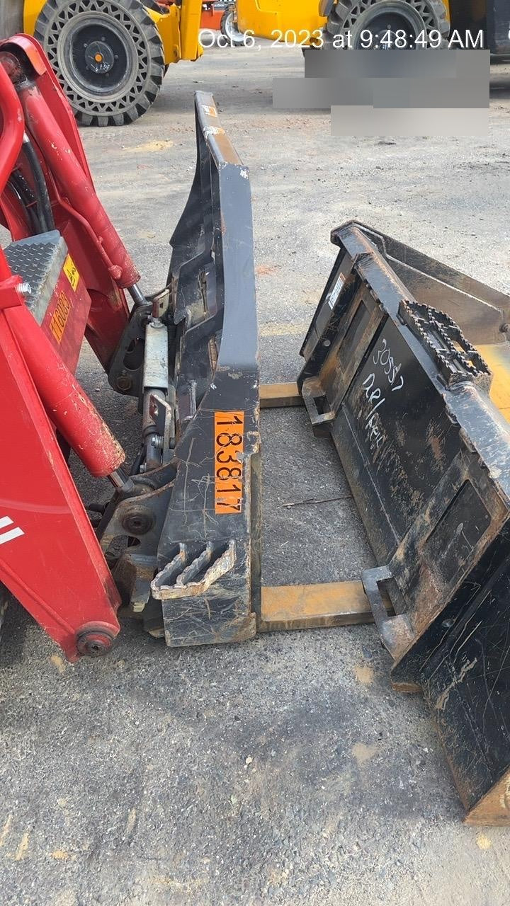 2021 PALADIN 48" Pallet Forks - Paladin