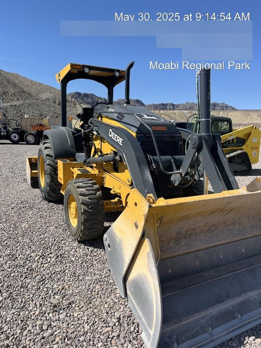 2017 JOHN DEERE 210LEP