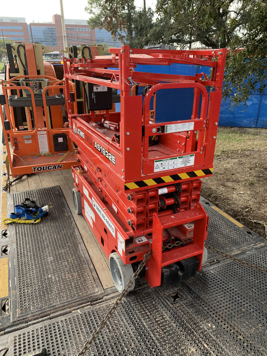 2021 Lgmg AS1932E Electric Drive, Solid Non Marking Tires, Dual Beacons