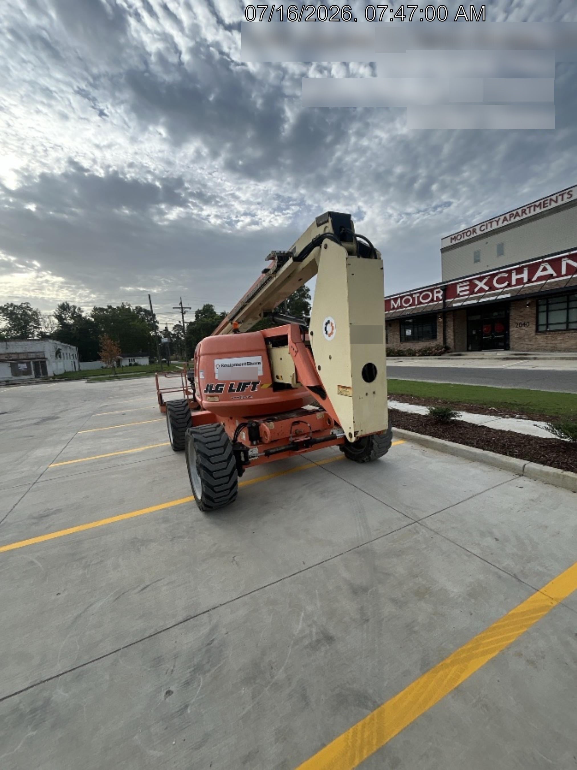 2019 JLG 600AJ