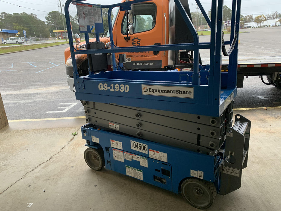 2020 Genie GS-1930 Fixed rails with chain entry gate - Pre A92.20