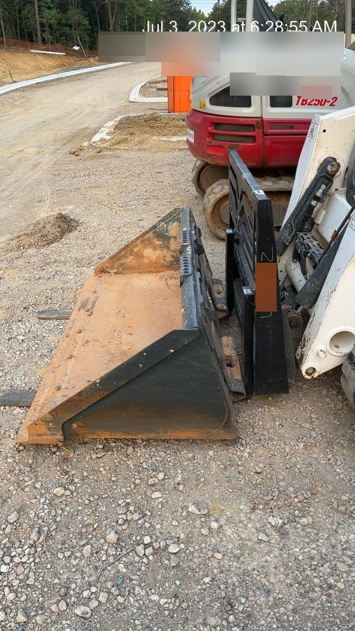 2019 ARROW MATERIAL HANDLING 60" Pallet Forks - Arrow
