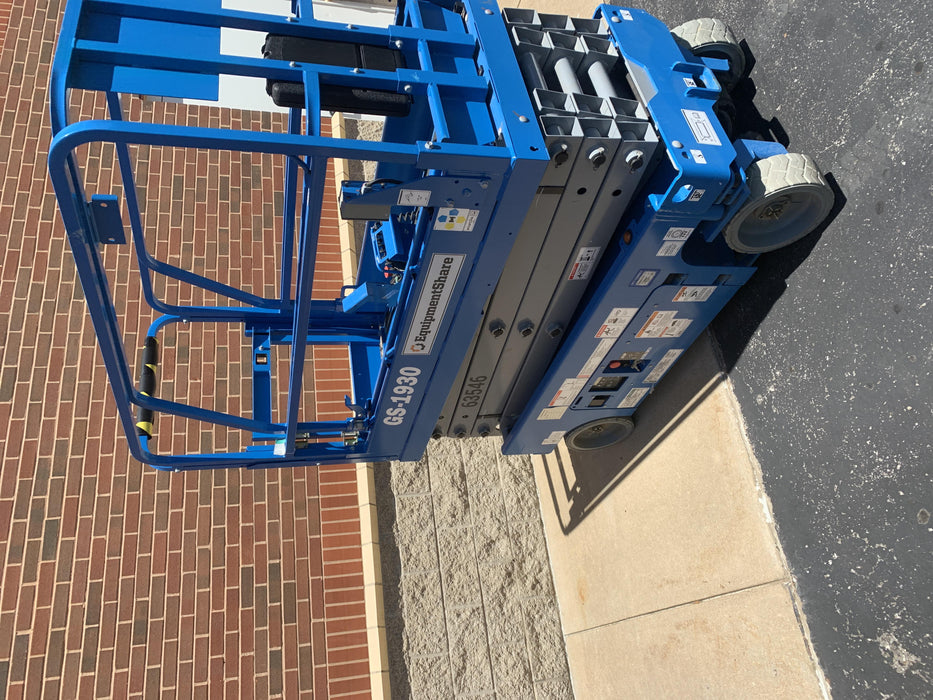 2020 Genie GS-1930 Solid Non Marking Tires, Beacon, Folding rails with half height swing gate