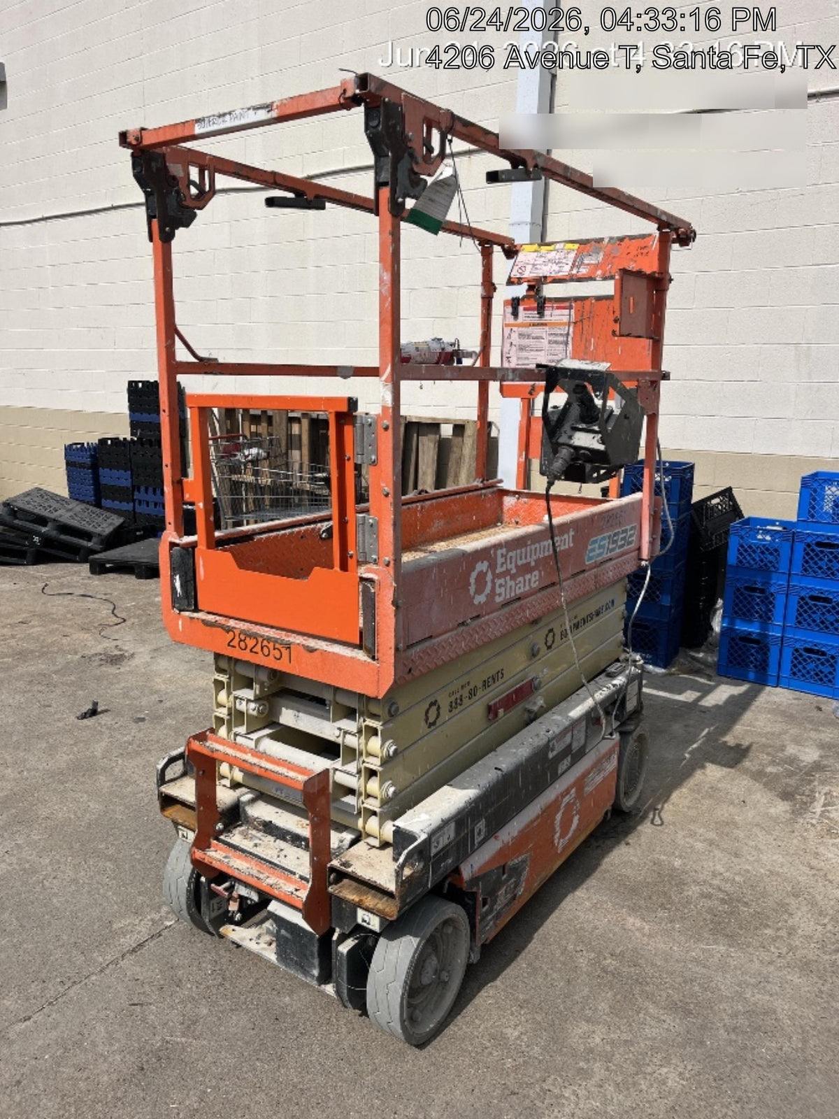 2022 JLG ES1932