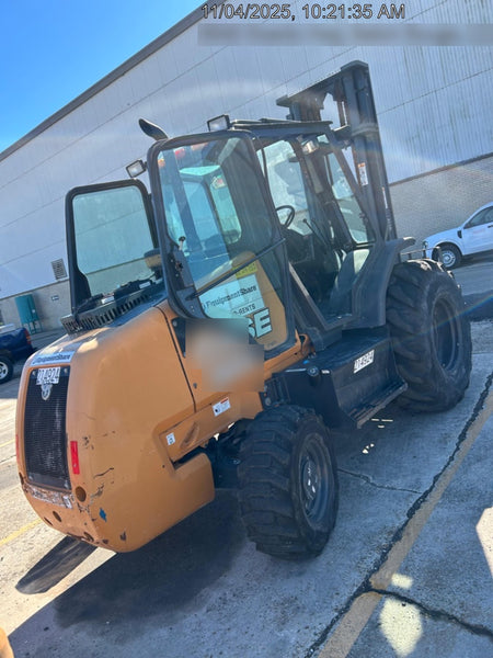2022 CASE 588H