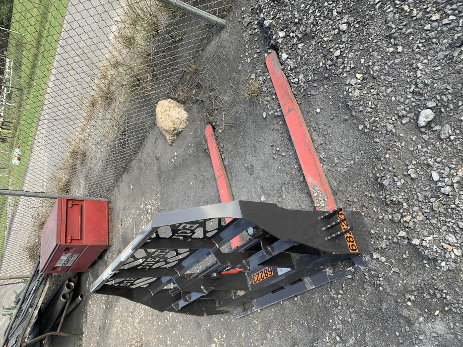 2020 PALADIN 48" Pallet Forks - Paladin