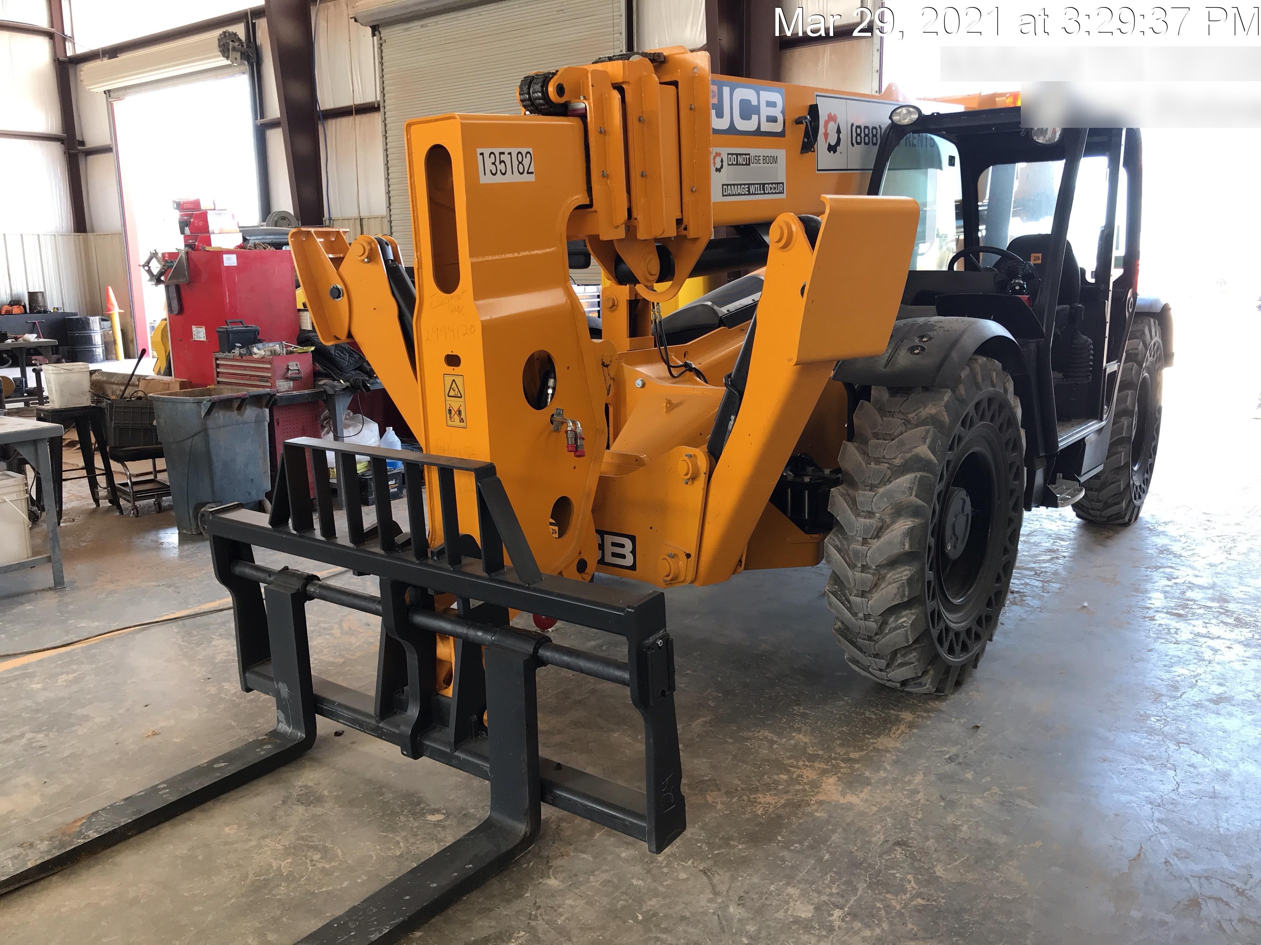 2021 JCB 512-56