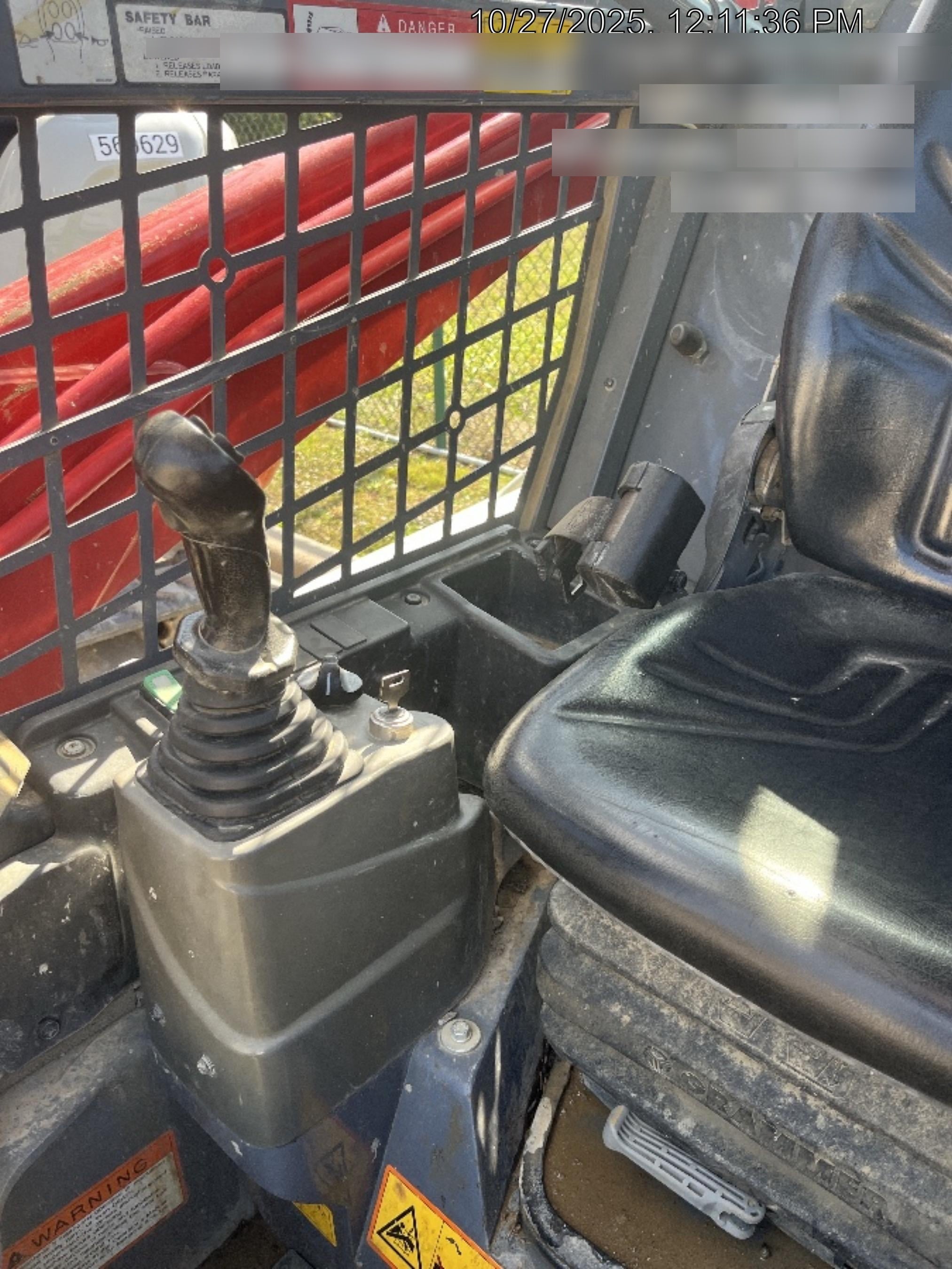 2022 TAKEUCHI TL8R2-R