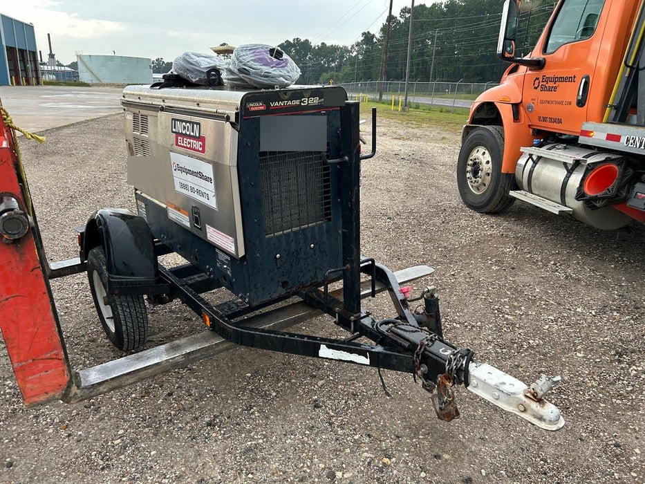 2019 Lincoln Electric Vantage 322 Lincoln Vantage 322 Welder w/Trailer, Light Kit, Cable Rack