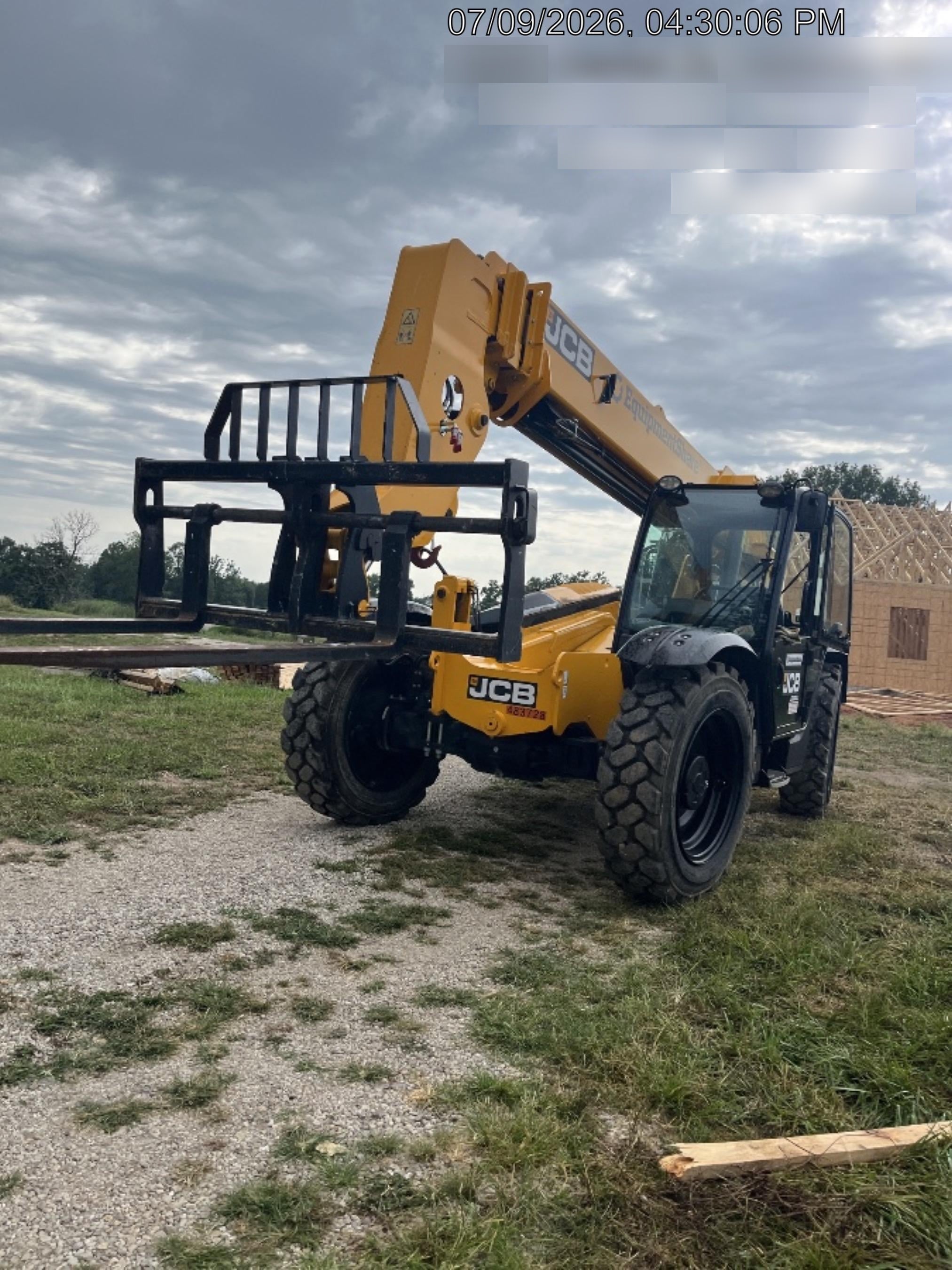 2025 JCB 509-42
