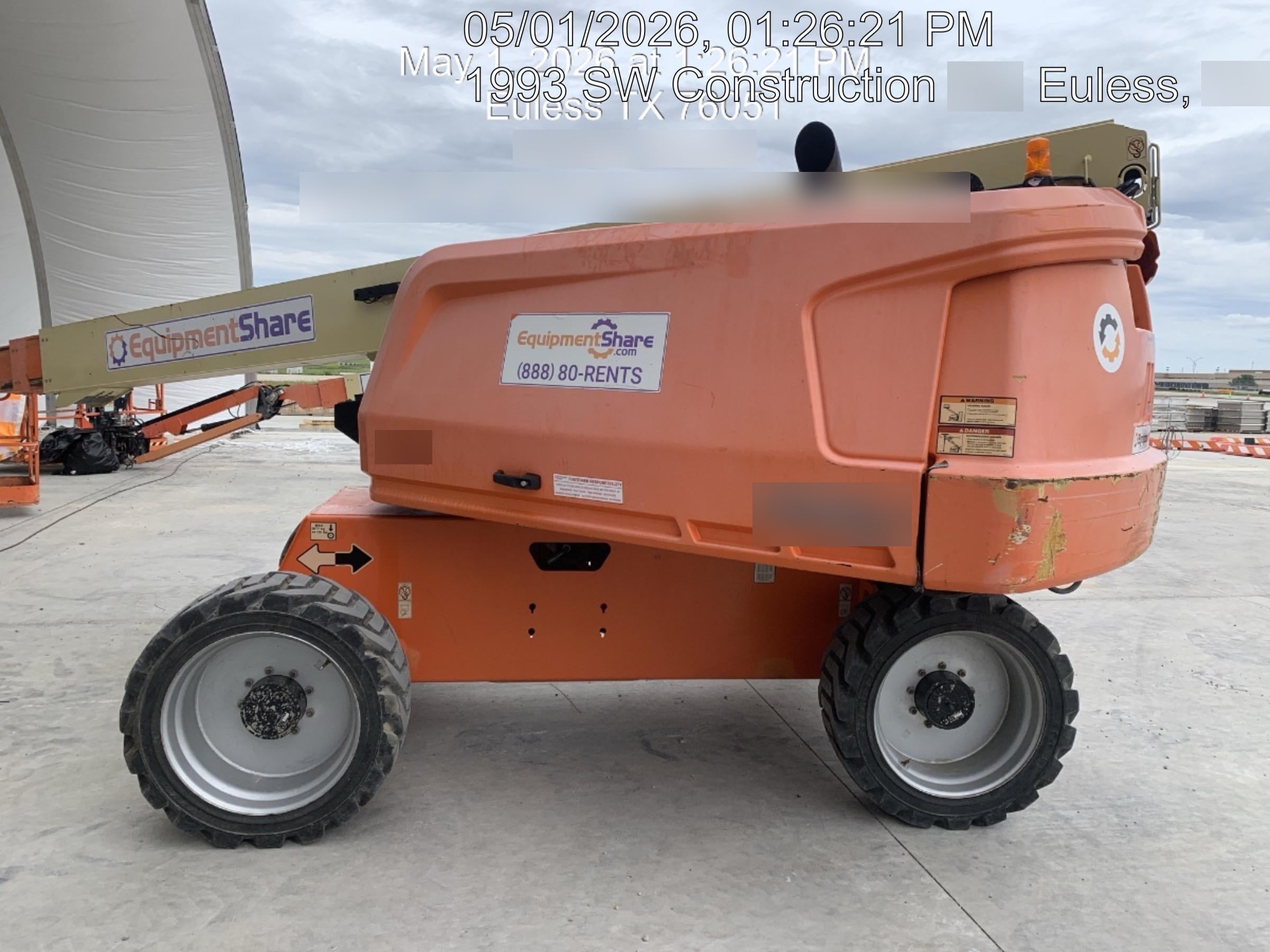 2019 JLG 660SJ 4WD w/Deutz Diesel Engine, FF Tires, Beacon, Welder-Ready Package