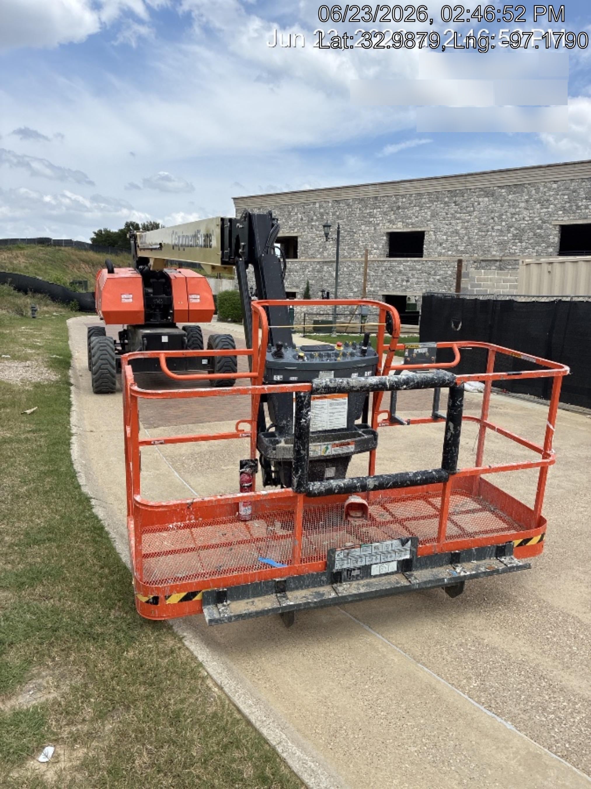2025 JLG 860SJ