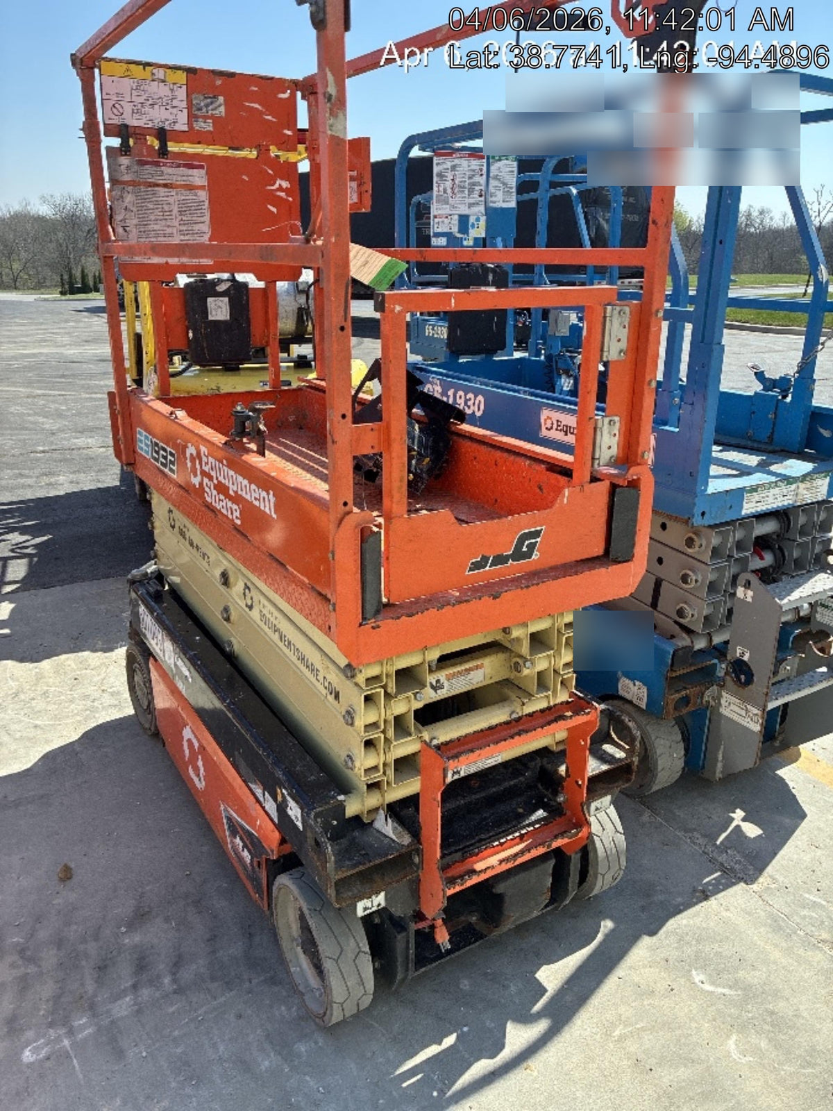 2023 JLG ES1932