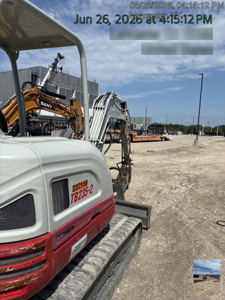 2022 TAKEUCHI TB235-2R