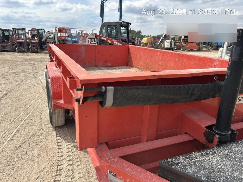 2022 DIAMOND C TRAILERS LPD-14