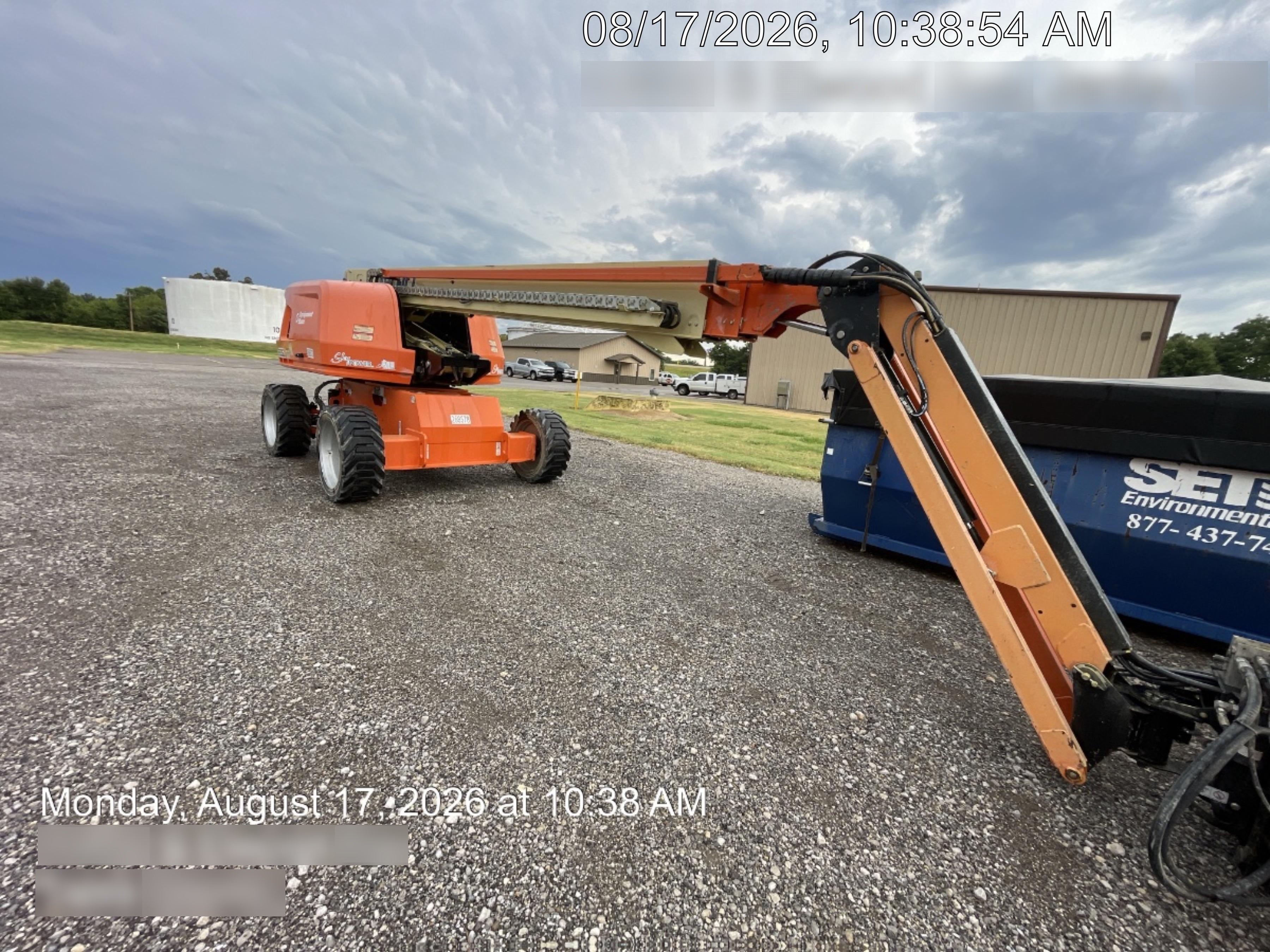 2022 JLG 660SJ
