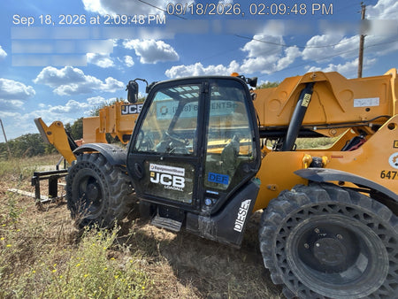 2019 JCB 512-56 Cab/Heat/Air, 109 HP, Solid Tires, STD Worklight, Beacon, Aux Hydraulics, Lifting Eye, Back up Alarm w/66" Carriage/60" Forks