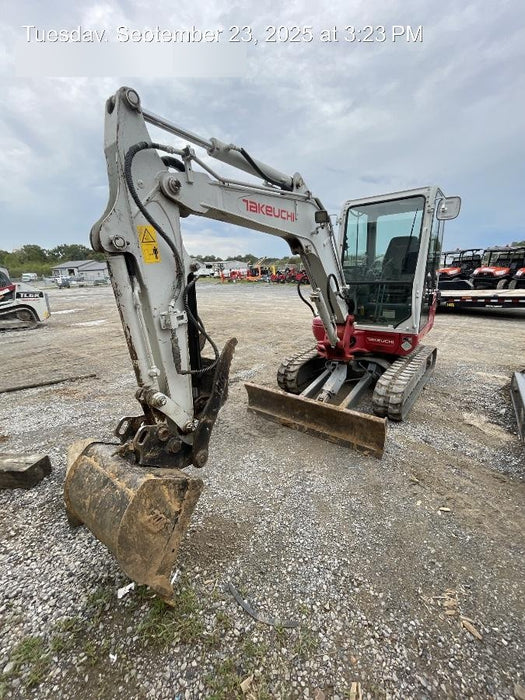 2020 Takeuchi TB235-2CR Cab/Heat/Air, Rubber Tracks, Manual TAG QC