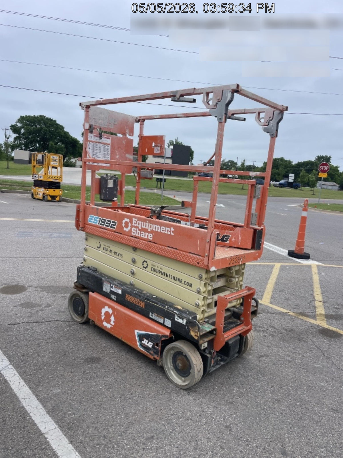 2022 JLG ES1932
