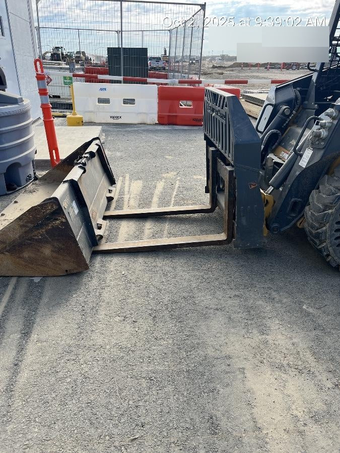 2021 PALADIN 48" Pallet Forks - Paladin