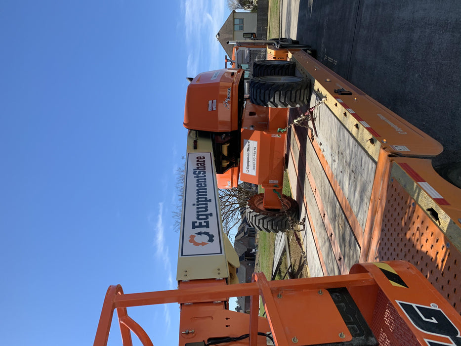 2020 JLG 600S