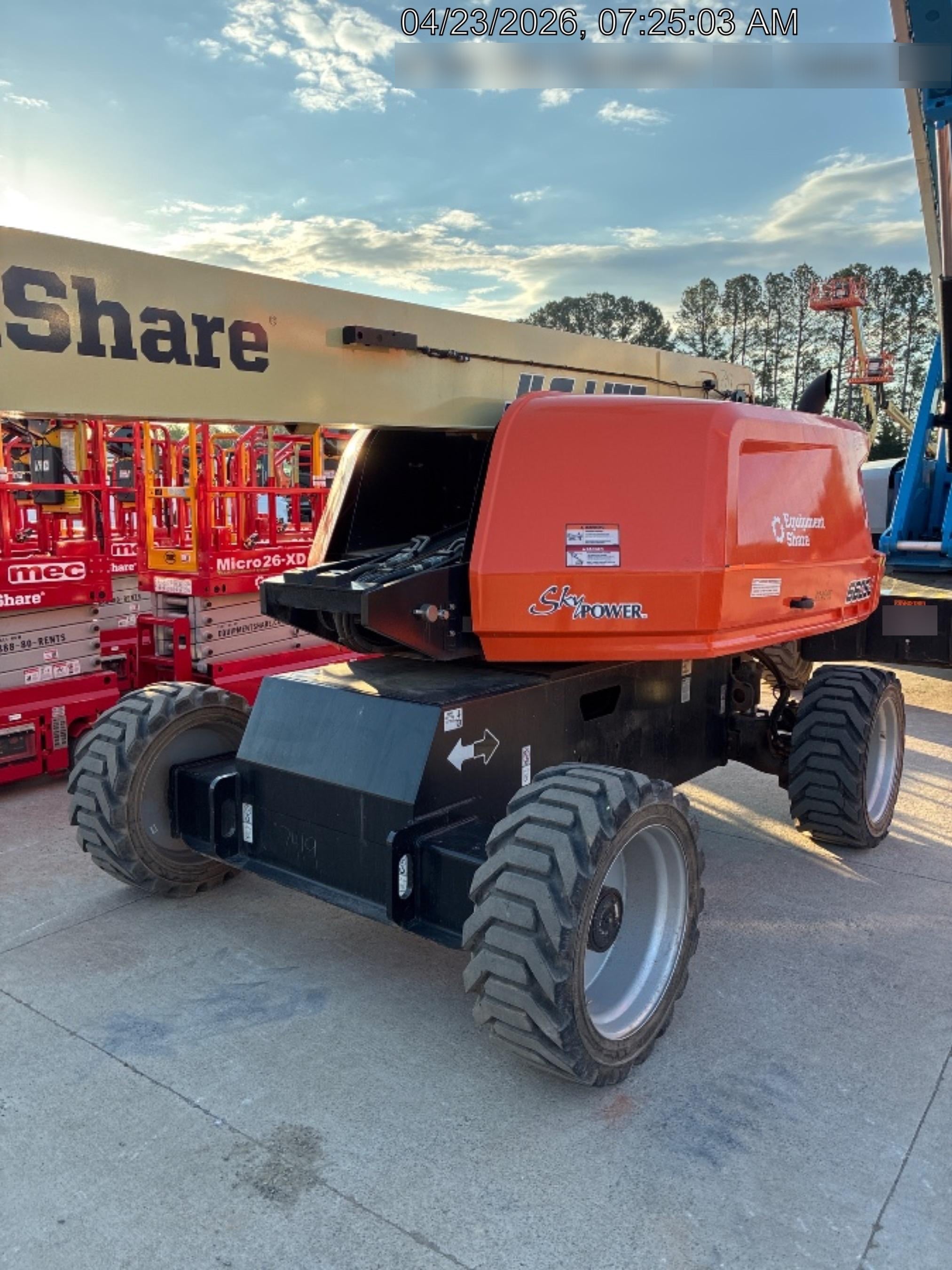 2024 JLG 660SJ