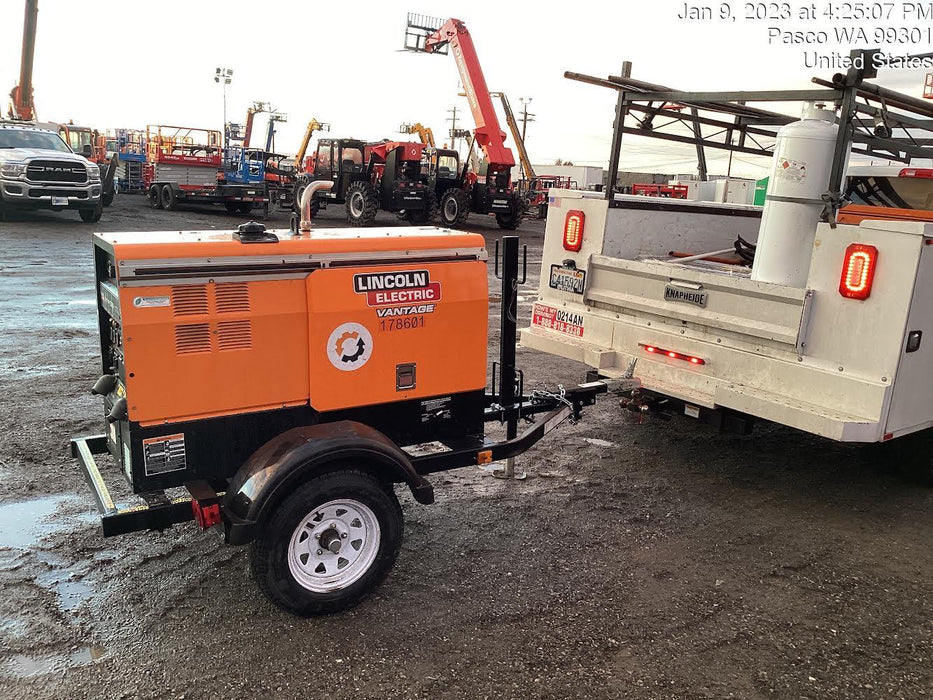 2021 Lincoln Electric Vantage 322 Vantage 322 Ready Pak 3 w/ Decals, ORANGE (includes trailer, cable rack, fender light kit) NO Telematics